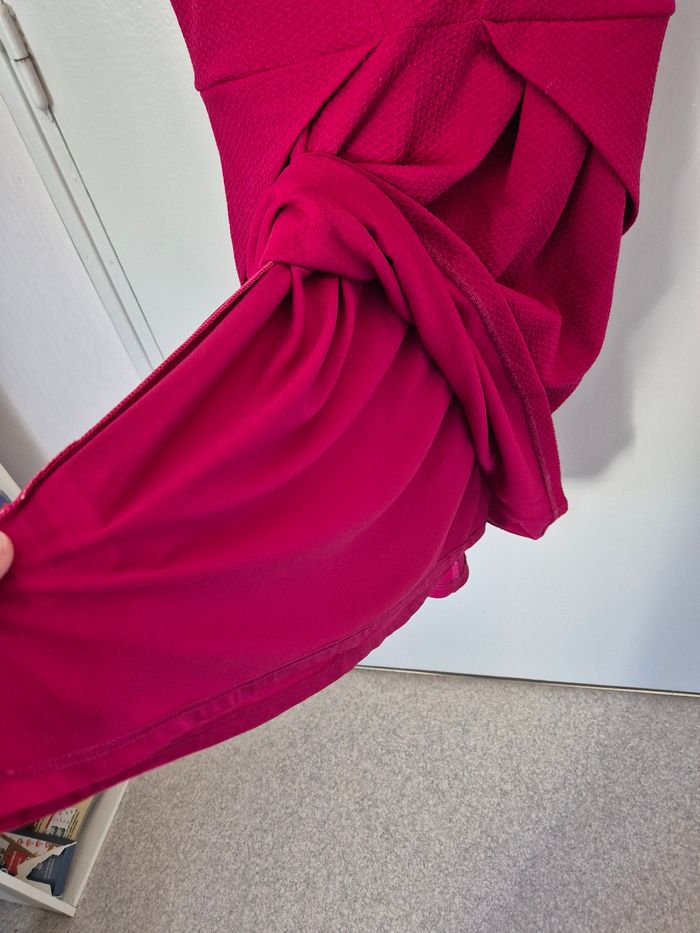 Magnifique robe a bretelles taille 40 - photo numéro 4
