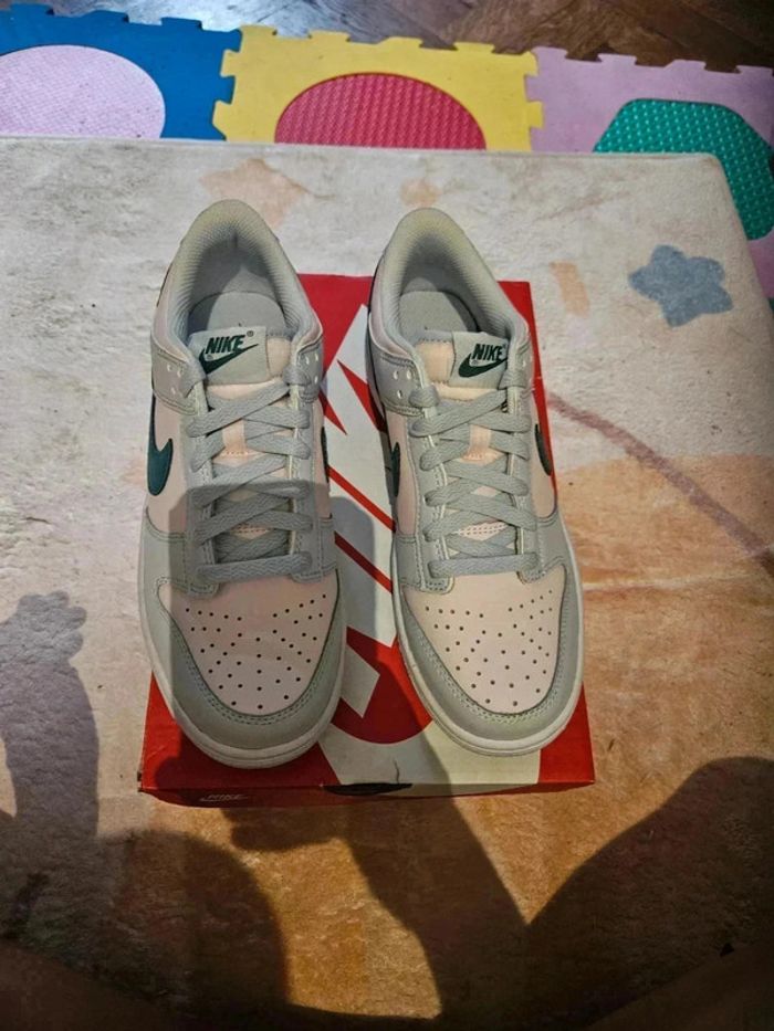 Nike Dunk Low Minéral Taille 38.5
