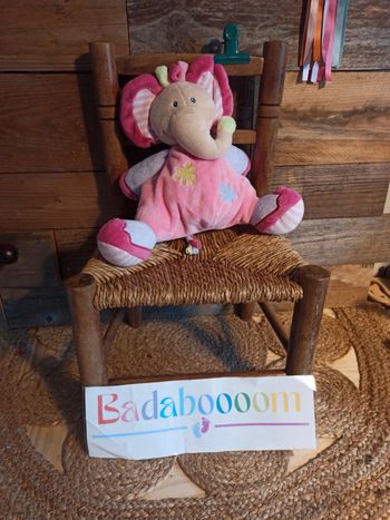 Peluche éléphant Nattou rose tbe