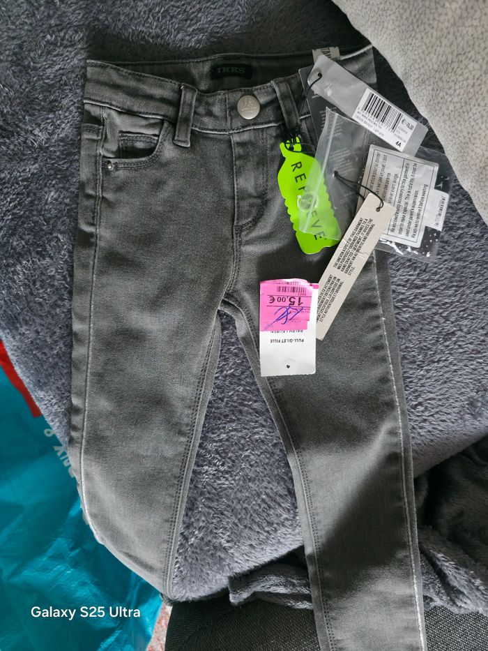 Jean ikks fille 4 ans neuf - photo numéro 2