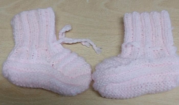 Chaussons 3/6 mois tricot - photo numéro 3