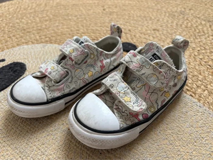 Baskets scratch enfant Mermaid beige Converse 23 - photo numéro 3