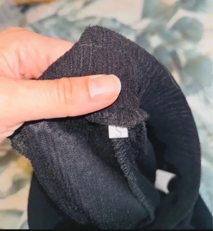Short velours homme taille S - photo numéro 3