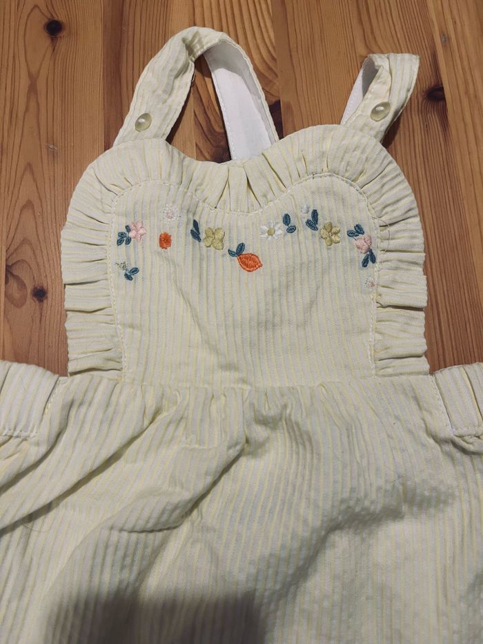 Magnifique robe tablier neuve sergent Major neuve - photo numéro 2
