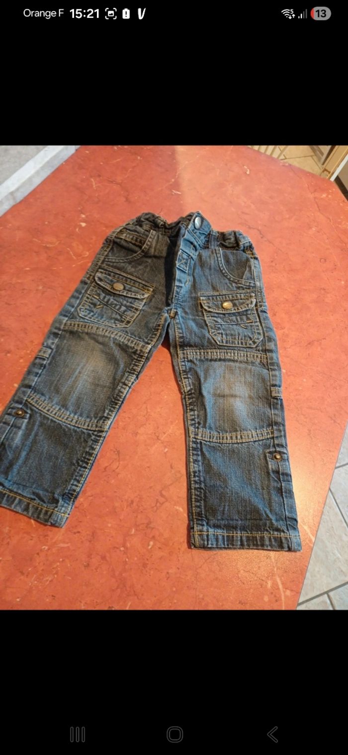Jean garçon taille 24 mois