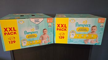 Lot de 2 pampers premium protection T3 -129 couches