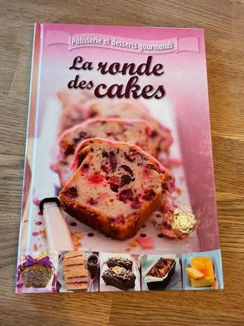 Livre de cuisine Femme Actuelle Pâtisserie et desserts gourmands La ronde des cakes
