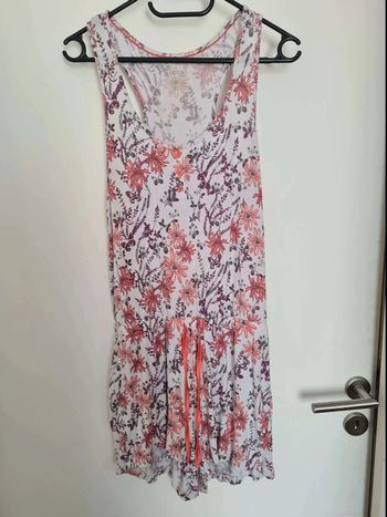 Combi short fleuri taille 38 40