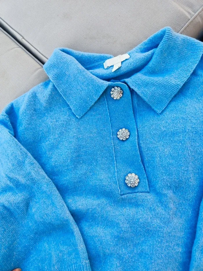 Pull boutons strass - photo numéro 3