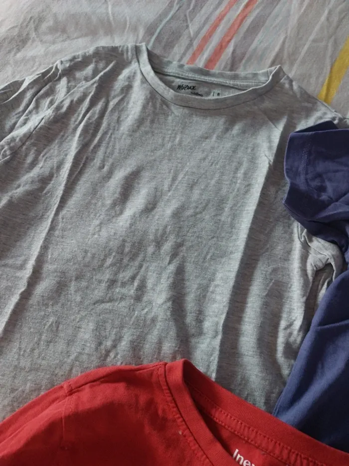 Lot de 3 tee-shirts 8 ans - photo numéro 4
