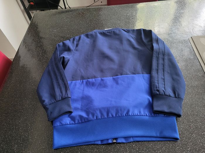 Veste Adidas 5/6 ans - photo numéro 3