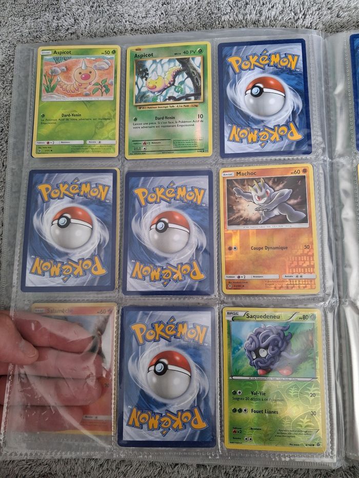 Lot de carte pokemon holo et reverse Aspicot - Machoc –Saquedeneu