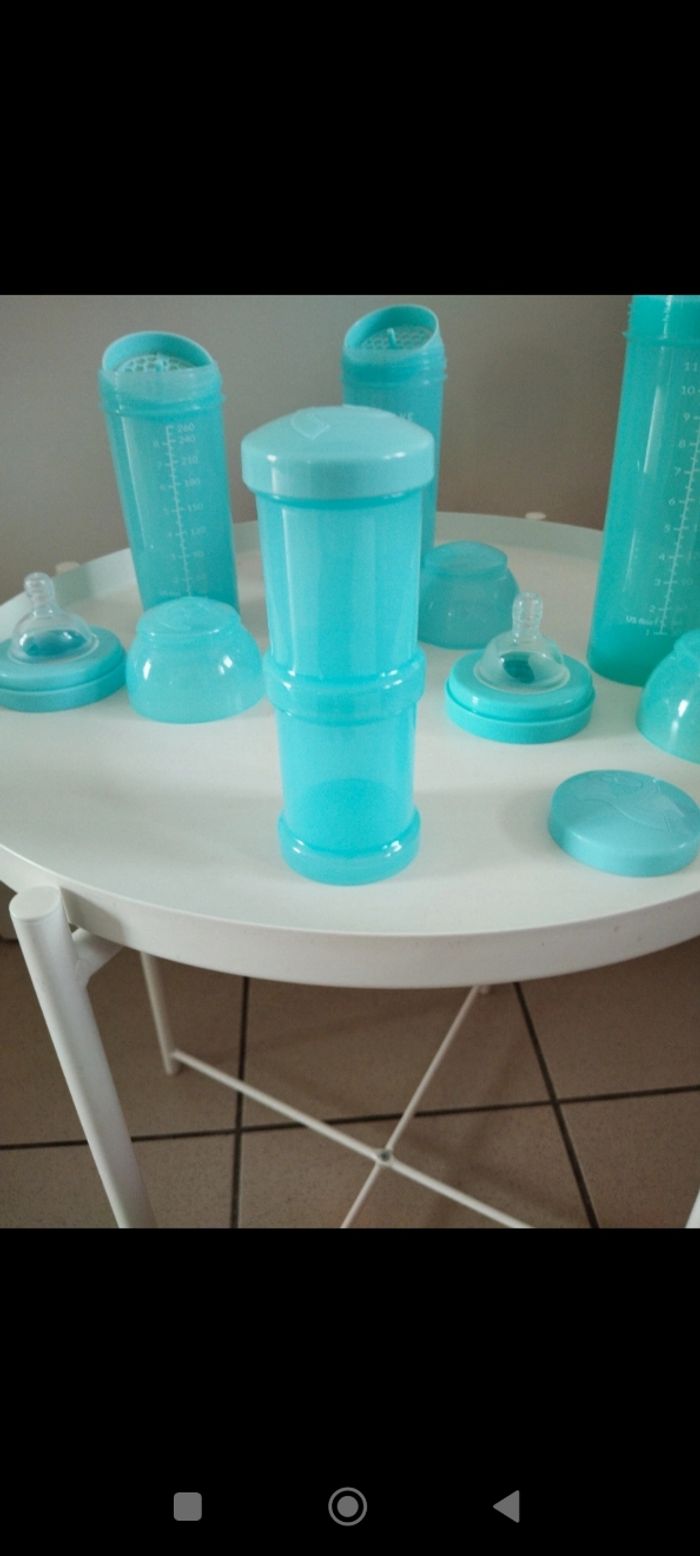 Lot biberon twistshake 260 ml et 330 ml + recharge - photo numéro 4