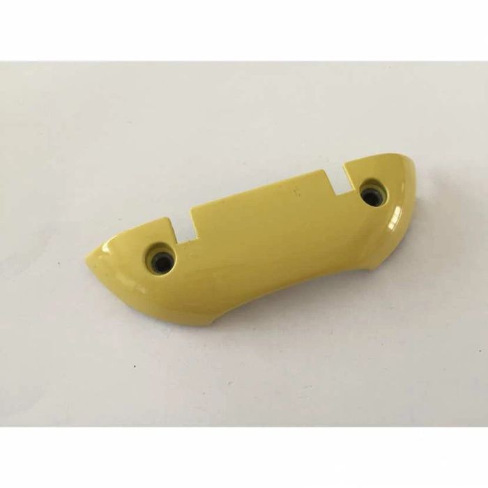 Pare-chocs avant pièce détachée miniature jaguar type E 1961 1/18 burago #A15