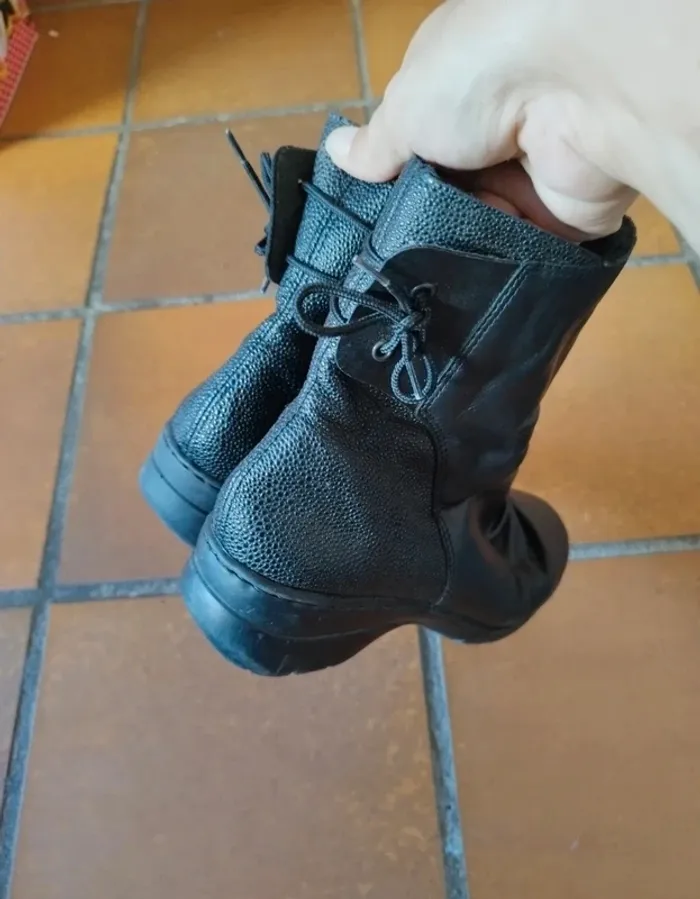 Chaussures taille 38 - photo numéro 9