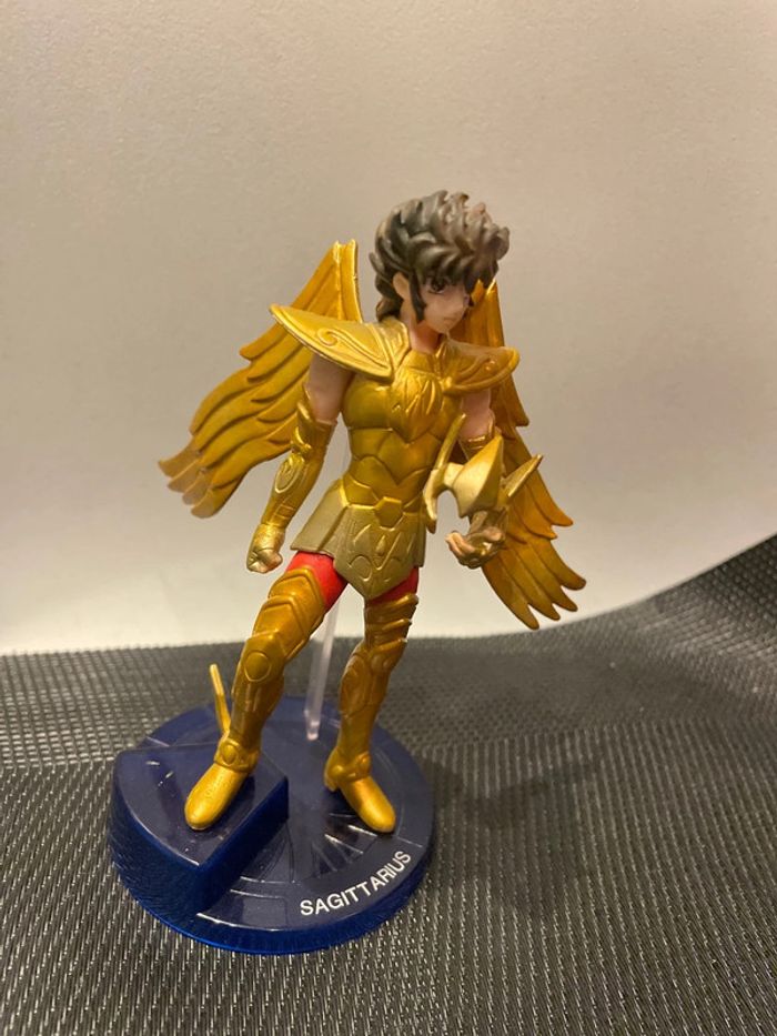 Saint Seiya les chevaliers du zodiaque lot 2 figurines chevaliers d’or verseau et sagittaire bandai - photo numéro 12
