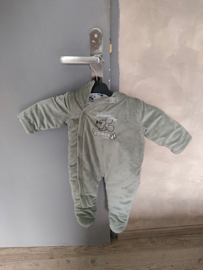Combinaison bébé garçon - photo numéro 2