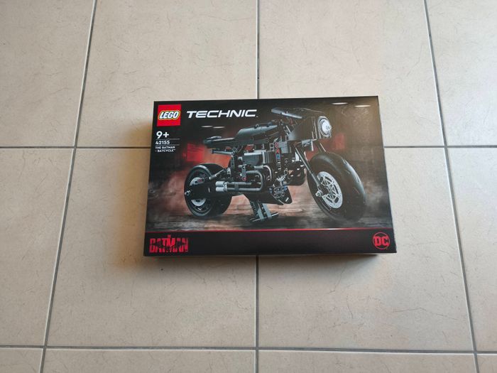 LEGO Technic 42155 : The Batman : Batcycle