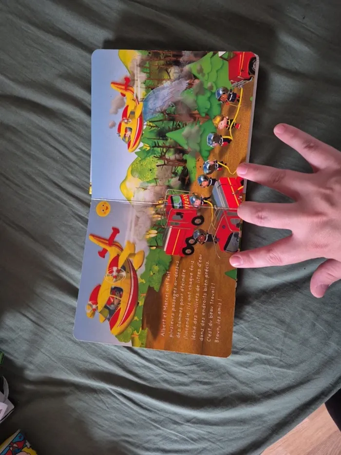 Livre ptit garçon le canadair d'Albert - photo numéro 7