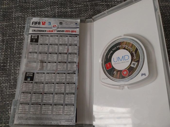 Jeu PSP - photo numéro 2