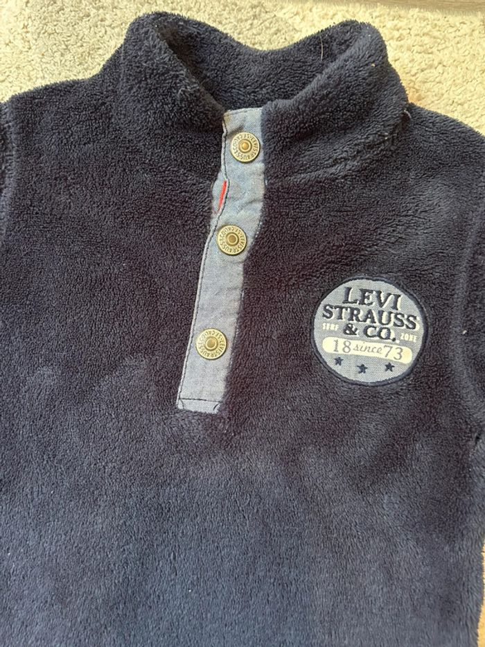 Pull levi’s taille 24m - photo numéro 2
