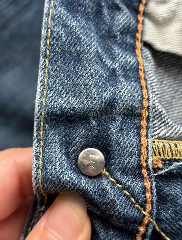 Jean Levi’s 501 bleu coupe straight droite fuselé taille M/40 W40 L32 homme - photo numéro 11
