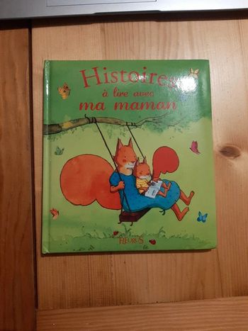 Livre : histoires à lire avec ma maman