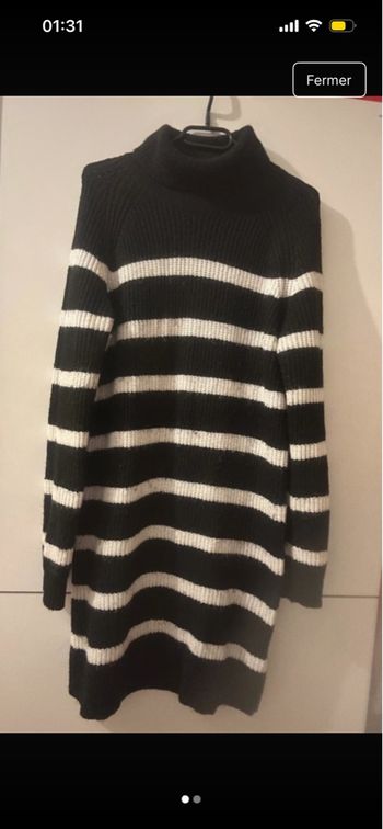 Robe pull a col roulé noir et blanc 