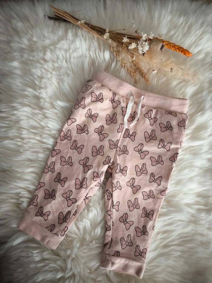 🩷 Joli pantalon Minnie en 9 mois 🩷