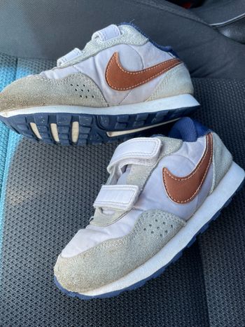 Baskets Nike P26