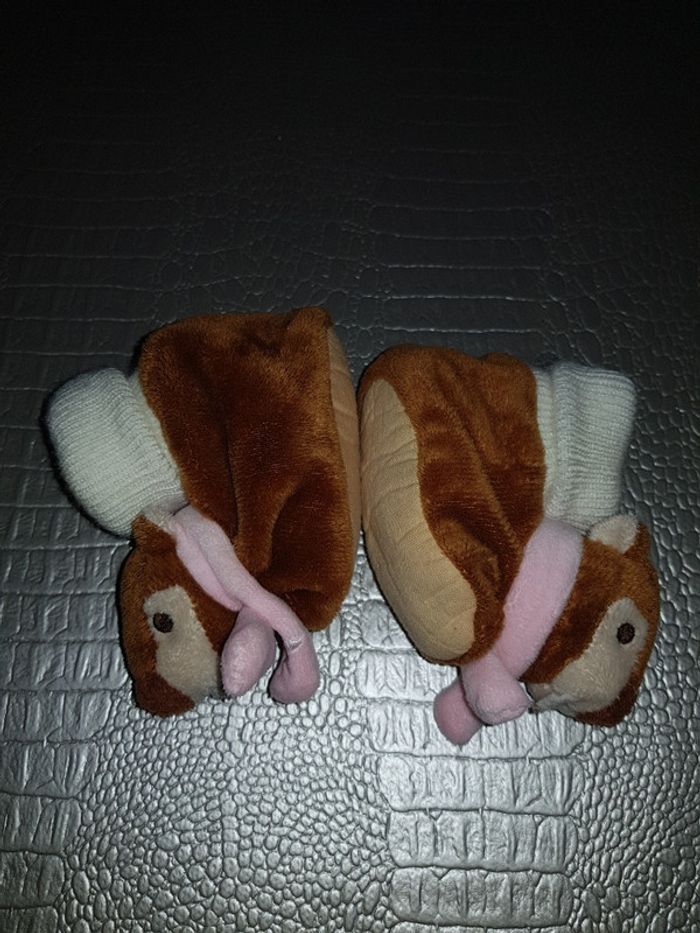 Chaussons naissance fille en peluche écureuil 0/3 mois - photo numéro 3