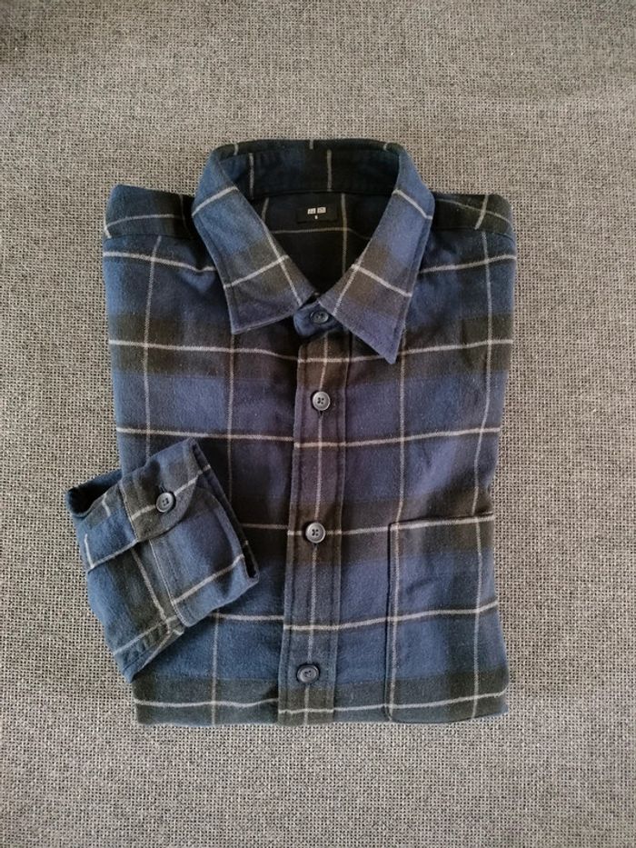 Chemise à carreaux uniqlo