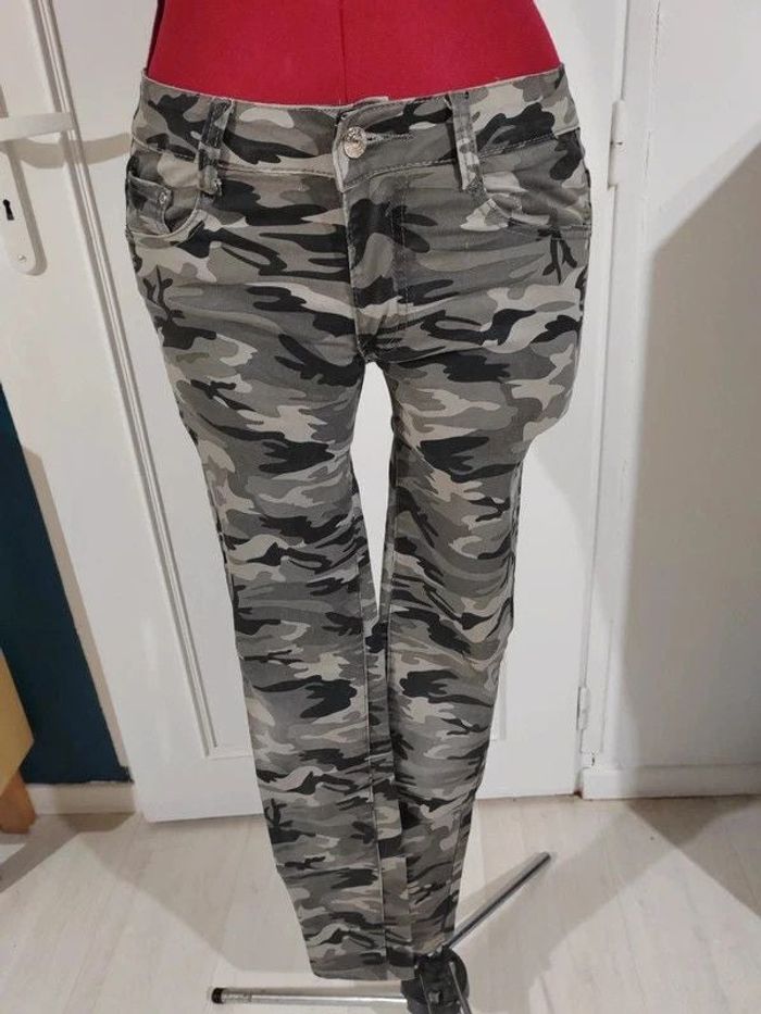 Pantalon militaire