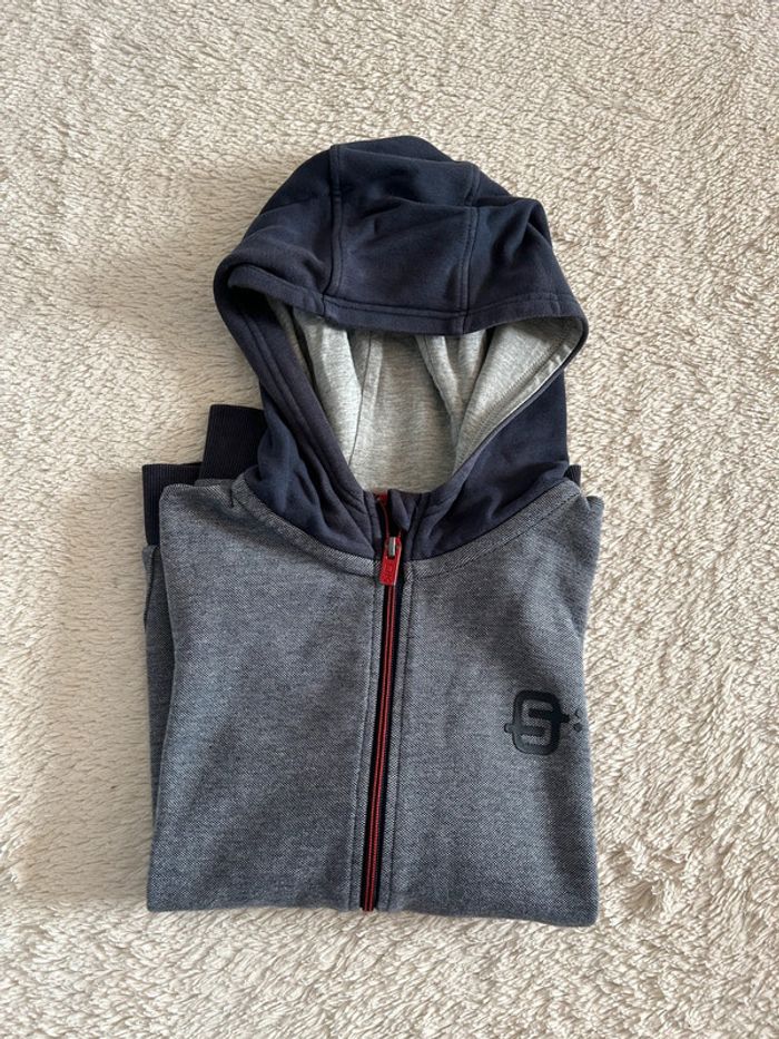 Gilet / sweat Okaïdi - photo numéro 3