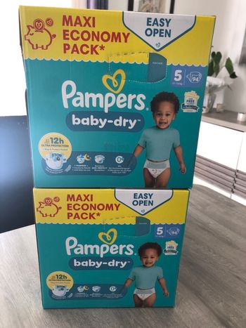 Couche Pampers taille 5 