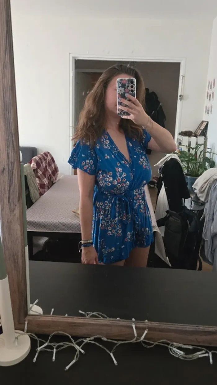 Combishort bleu fleuris cache coeur - photo numéro 5
