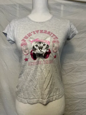 tee shirt