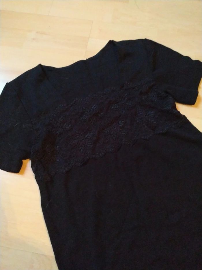 Petit pull chaud taille 36 empiecement dentelle poitrine - photo numéro 2