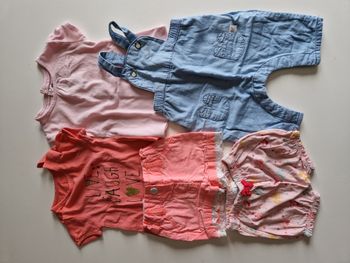 lot de 5 habits bébé fille 1 mois 