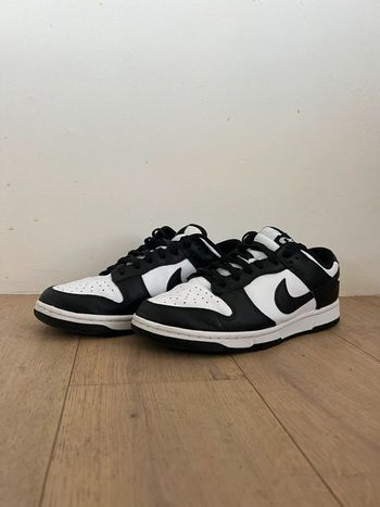 Nike dunk low panda
