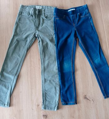Lot 2 pantalons 6 ans