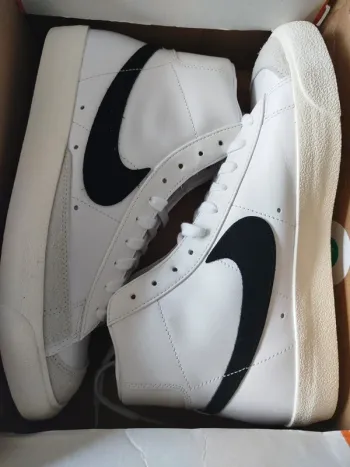 Nike vintage Blazer Mid 77 P 44