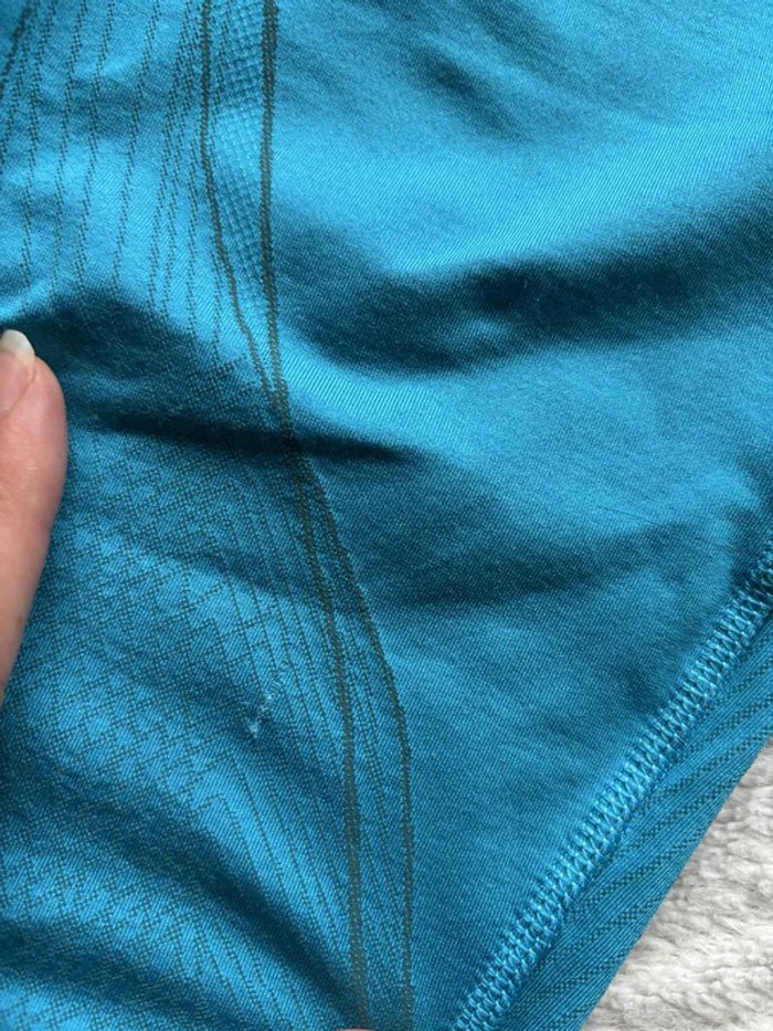 Ensemble Gymshark Apex Seamless Femme Bleu – Brassière L + Legging M – Comme Neuf – Valeur 102€ - photo numéro 16