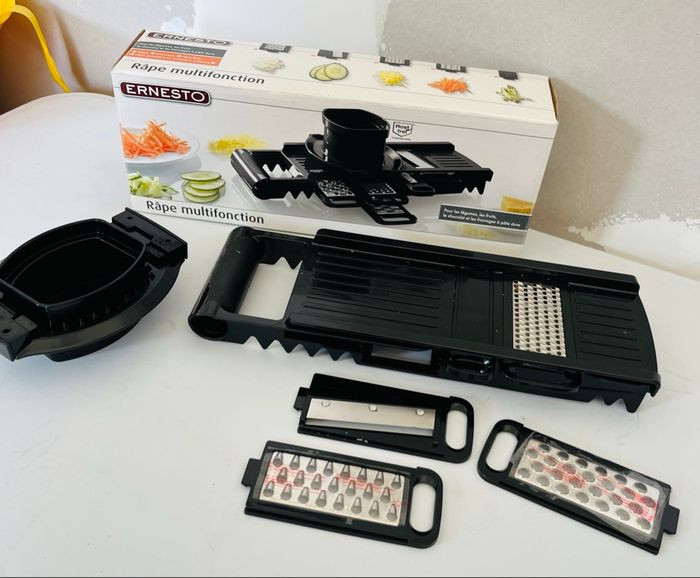 Râpe multifonctions