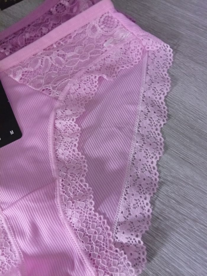 Lot de 2 culottes p'tite dentelle taille M - photo numéro 3