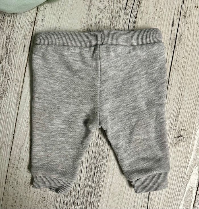 đš Jogging molletonnĂ© Kiabi - 1 mois - photo numĂ©ro 3