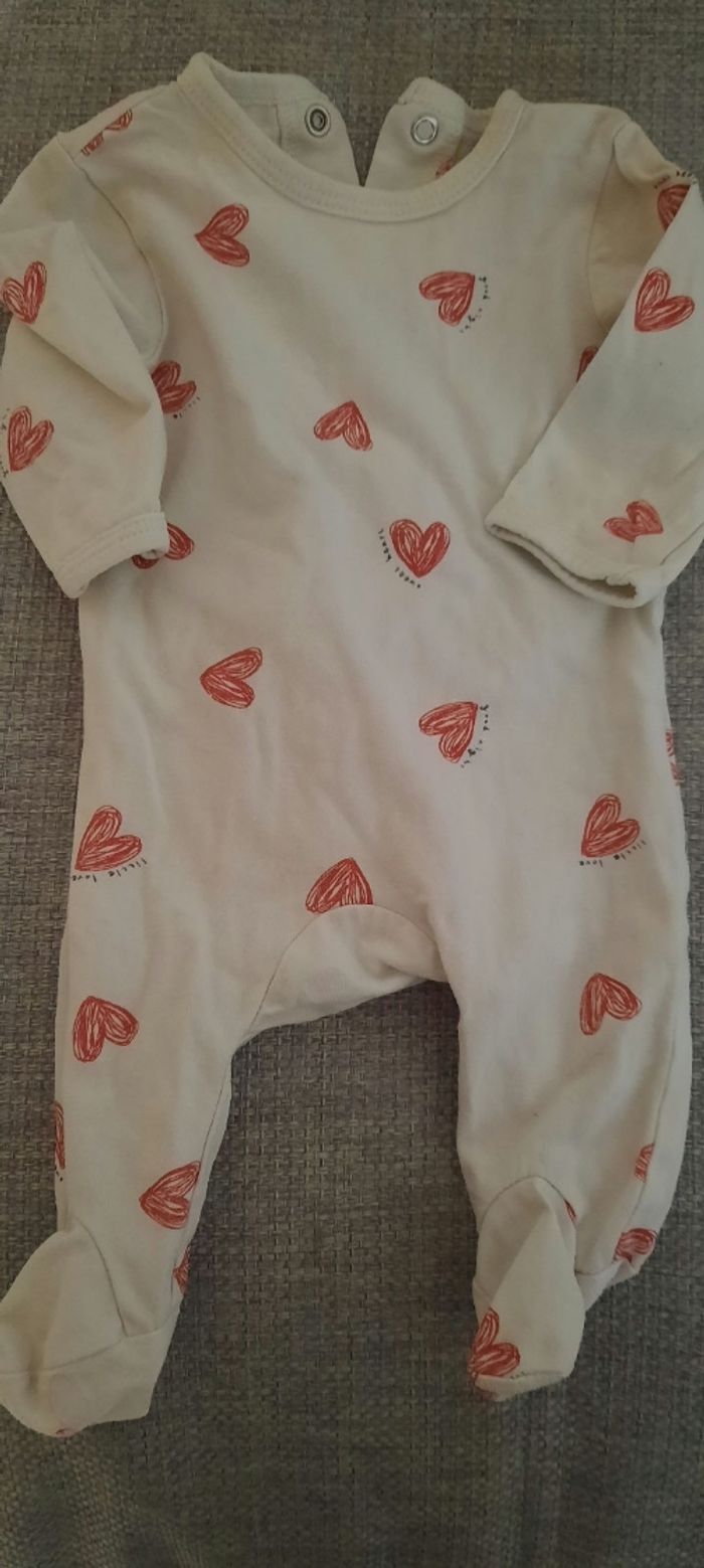 Vêtements bébé  1 mois - photo numéro 3