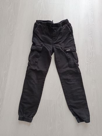 Pantalon cargo