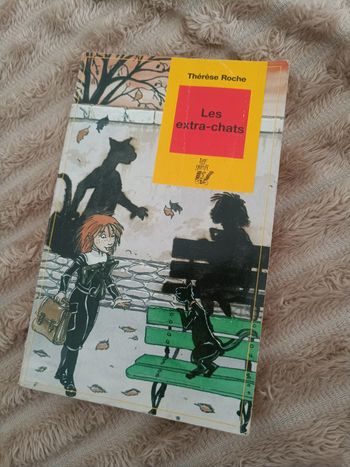 Livre enfant Les extra-chats Thérèse Roche dès 8 ans