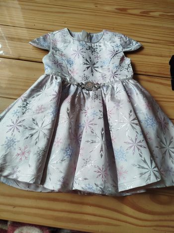 Robe Frozen 2